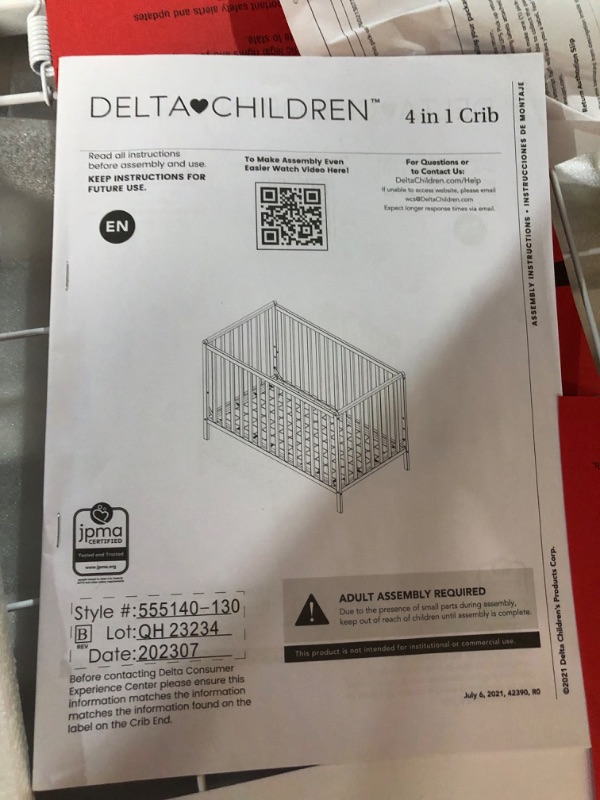 Photo 4 of *MINOR DAMAGE SEE PHOTOS*
Delta Children Heartland 4-in-1 Convertible Crib - Greenguard Gold Certified, Bianca White