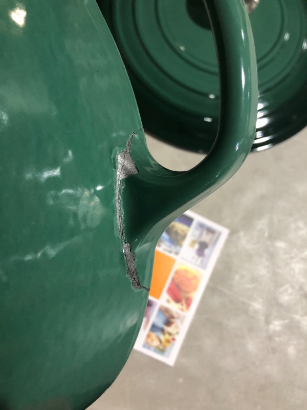 Photo 4 of ***DAMAGED - SEE PICTURES***
Le Creuset Enameled Cast Iron Signature Round Dutch Oven, 9 qt., Artichaut