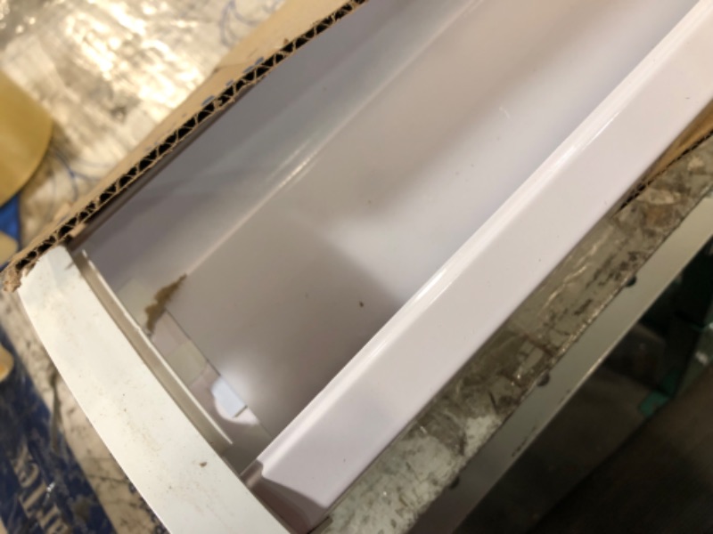 Photo 1 of *damaged* Lithonia Lighting Contractor 4 ft. 40-Watt 2900 Lumens 4000K Integrated White LED Wrap Light Fixture