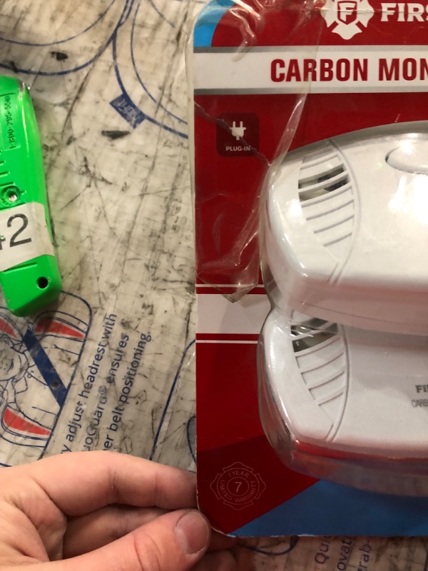 Photo 3 of First Alert Plug-In w/Battery Back-up Electrochemical Carbon Monoxide Detector