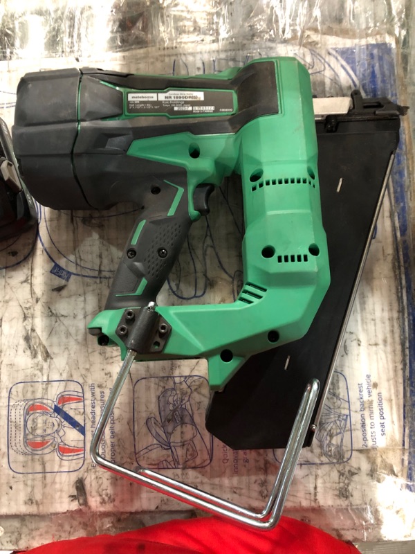 Photo 2 of ***PARTS ONLY***Metabo HPT Cordless Framing Nailer Kit with Framing Nails w/ Framing Nails