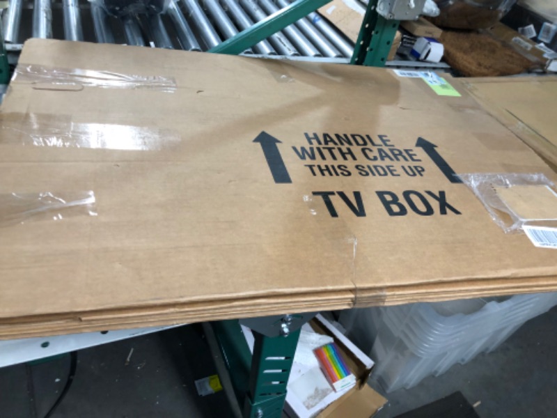 Photo 3 of uBoxes TV Moving Box (TV Moving Box - 2 Pack)