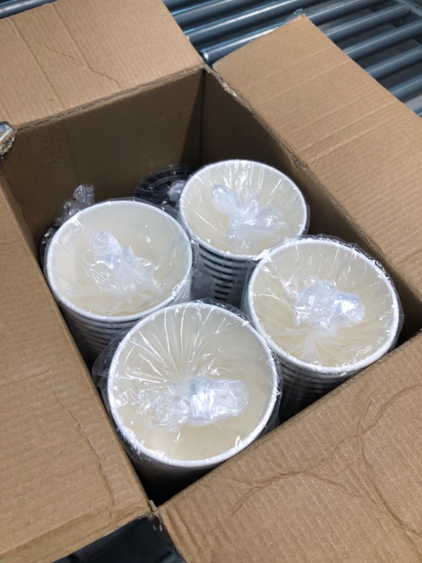 Photo 3 of 100 Pack 20 oz Paper Coffee Cups, Disposable Coffee Cups with Lids, Drinking Cups for Cold/Hot Coffee, Water, Juice, or Tea. Hot Paper Coffee Cups for Home, Restaurant, Store and Cafe.(Blue and Gray) Blue&Gray-20oz