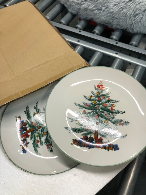 Photo 4 of 16 Piece Christmas Dishes Dinnerware sets, Christmas Tree Ceramic Dinnerware Set with Green Trim, Christmas Porcelain Dinnerware Set, Set for 4 for Christmas Xmas