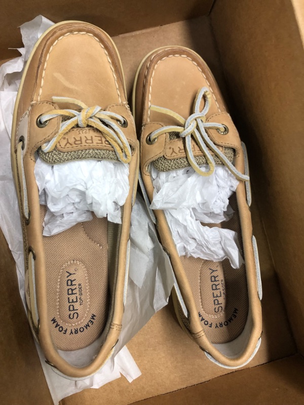 Photo 3 of Sperry Women's Angelfish Varsity Boat Shoe 7 Linen/Oat