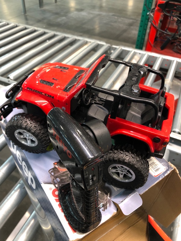 Photo 4 of Taiyo RC Truck Jeep Rubicon, 1:16 Scale Remote Control Car with Rechargeable Battery, Electric Charger, and Handset for Off-Road, High Speed, Fast Hobby Action for Kids and Adults, 2.4Ghz, Ages 6+