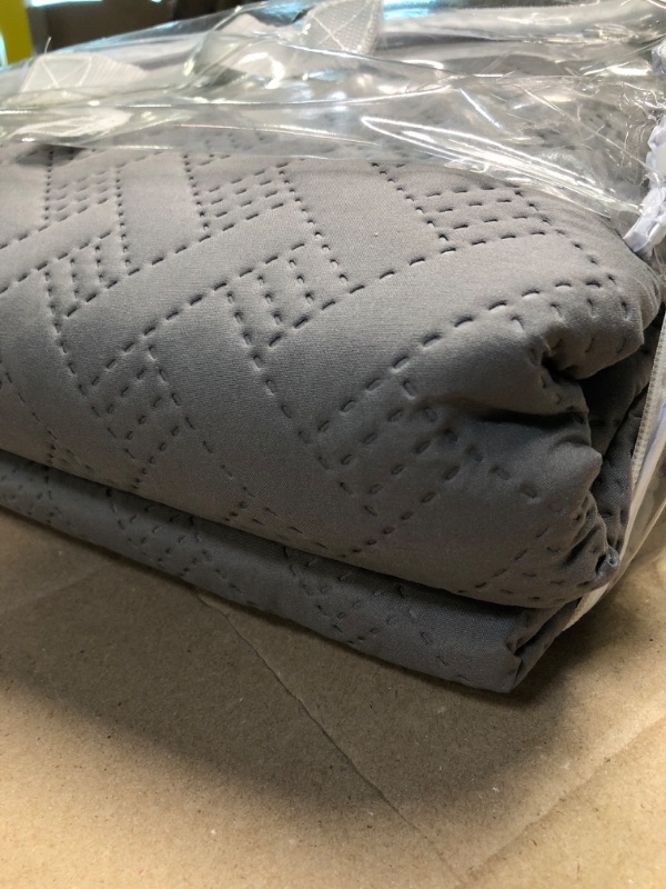 Photo 4 of BASIC CHOICE 3-Piece Oversized Quilted Bedspread Coverlet Set, Standard 100 by Oeko-Tex - Weave/Charcoal Gray, Full/Queen Weave / Charcoal Gray Full / Queen ( Oversize )