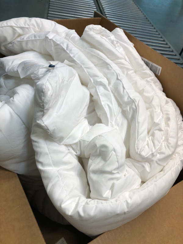 Photo 1 of COHOME King 2100 Series Cooling Comforter Down Alternative Quilted Duvet Insert with Corner Tabs All-Season - Soft Luxury Hotel Comforter - Breathable - Reversible - Machine Washable - White
