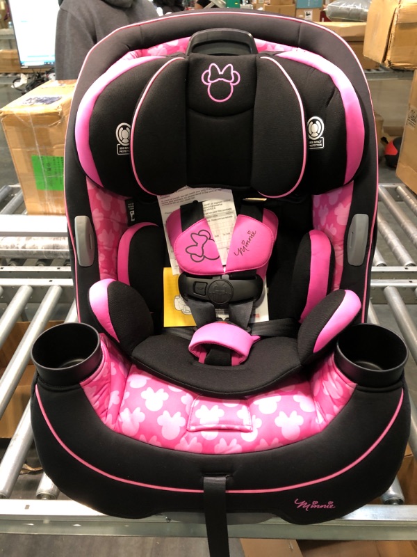 Photo 2 of Disney Baby Grow and Go All-in-One Convertible Car Seat, Rear-facing 5-40 pounds, Forward-facing 22-65 pounds, and Belt-positioning booster 40-100 pounds, Simply Minnie
