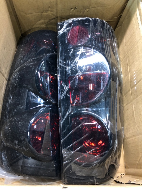 Photo 5 of CPW Tail Lights For Chevy Chevrolet Silverado 1999 2000 2001 2002 2003 2004 2005 2006 2007 1500/2500/3500 GMC Sierra 1999-2003 Taillights Assembly Pickup Brake Rear Lamps Black/Smoke