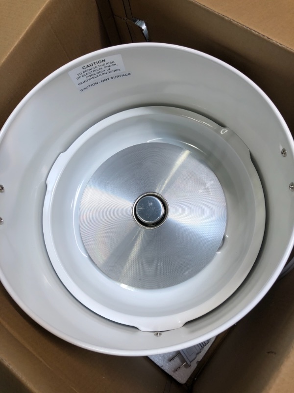 Photo 1 of Aroma Housewares 32-Cup (Cooked) (16-Cup UNCOOKED) Pot Style Rice Cooker (ARC-7216NG) , White