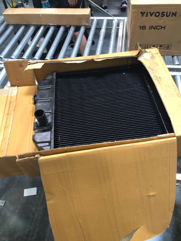 Photo 1 of DNA Motoring RA-CHEVYT47-3 3-Row Full Aluminum Radiator Compatible with 1947-1954 Pickup/Suburban L6 Models
