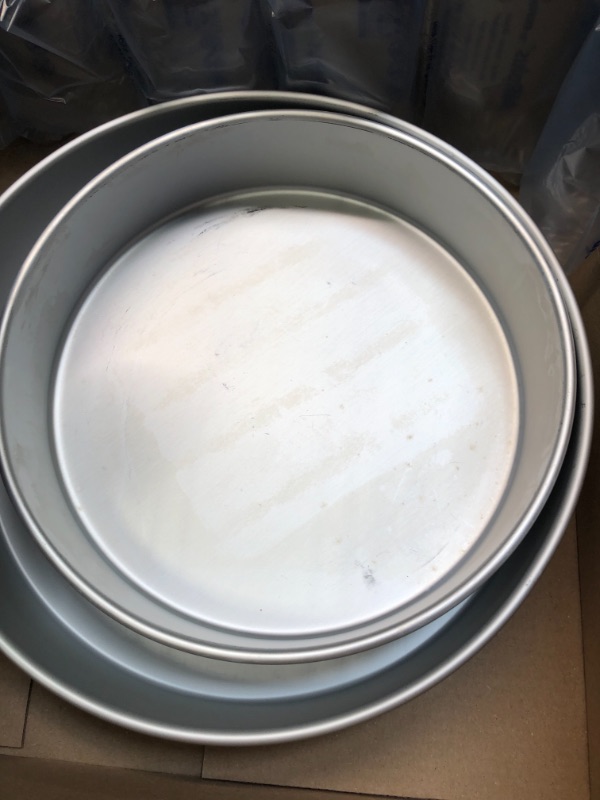 Photo 3 of Wilton Round Cake Pans, Aluminum, 4 Piece Set for 6-Inch, 8-Inch, 10-Inch and 12-Inch Cakes