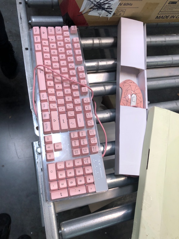 Photo 1 of Fopett wired keyboard and mouse. pink