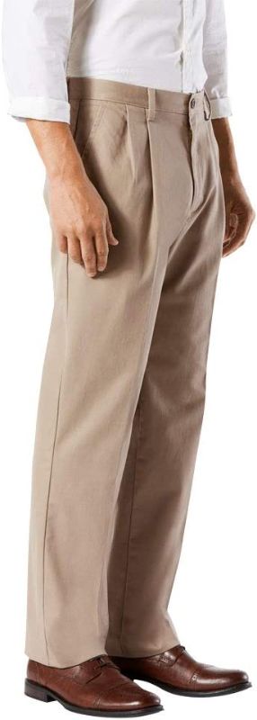 Photo 1 of Men's Dockers® Signature Khaki Relaxed-Fit Stretch Pleated Pants