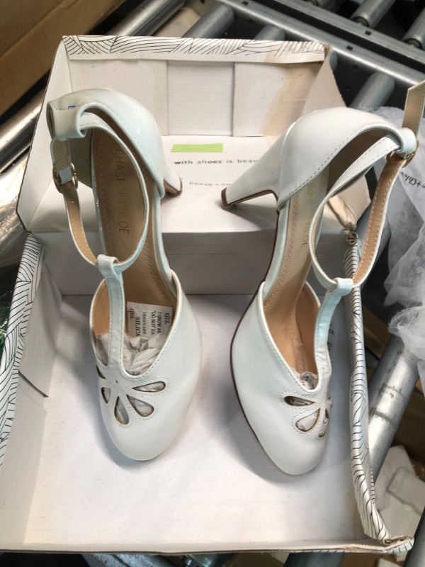 Photo 2 of Chase & Chloe New Kimmy-36 Women's Teardrop Cut Out T-Strap Mid Heel Dress Pumps 8 White Pat