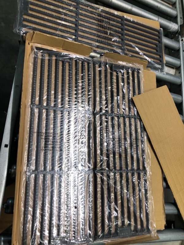 Photo 2 of Char Griller Grill Grates Replacement Parts, Grill Grates Replacement Cast Iron 19 3/4" x 20 1/4" for Chargriller Akorn 2121, 2123, 2222, 2828, 3001, 3030, 3725, 4000, 5050, 5252, 5650,9020