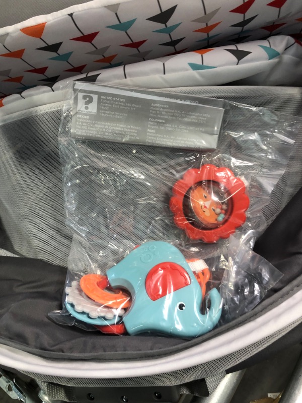 Photo 2 of Fisher Price on The Go Dome and Soother Bundle Arrows + Soother
appears new open box
