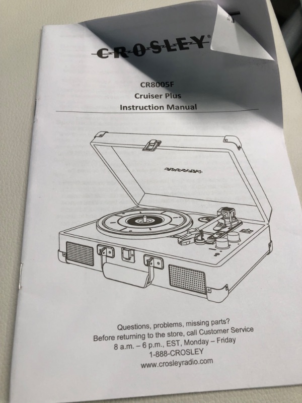 Photo 5 of Crosley CR8005F-WS Cruiser Plus Vintage 3-Speed Bluetooth in/Out Suitcase Vinyl Record Player Turntable, White Sand Bluetooth In/Out White Sand
-appears new open box-unable to test

