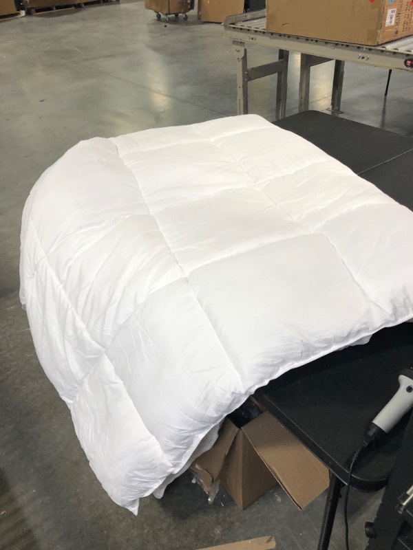 Photo 1 of Amazon Basics Down Alternative Bedding Comforter Duvet Insert - King, White, All-Season King All-Season