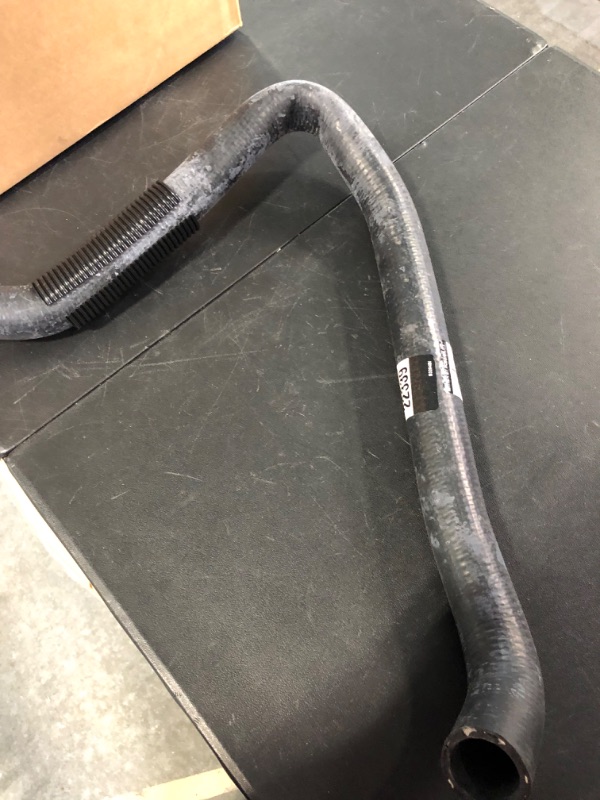 Photo 2 of Gates 22339 Premium Molded Coolant Hose