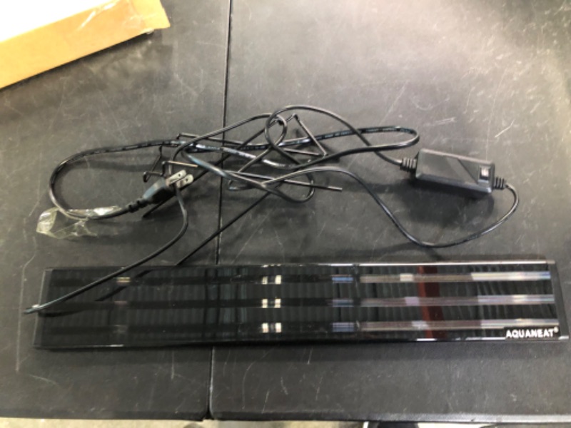 Photo 1 of AQUANEAT LED Aquarium Light Full Spectrum for 18 Inch to 24 Inch Fish Tank Light Fresh Water Light Multi-Color 18"-24"