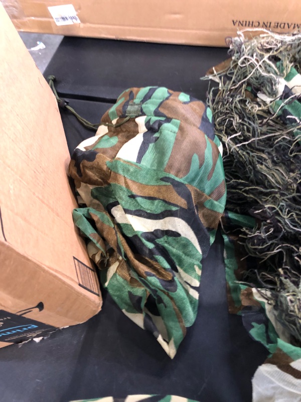 Photo 5 of Ghillie Suit 3D Youth Camo Camouflage Hunting Apparel Clothing for Halloween Party, Jungle Hunting, Shooting, Airsoft for Unisex Adults/Youth
