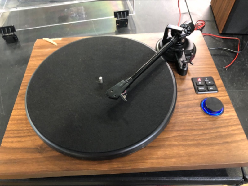 Photo 5 of Vintage Turntable, Bluetooth Record Player, Built-in Dual Stereo Speakers, 3-Speed Belt-Drive Turntable, Record Player with Wireless Playback & Auto-Stop,Light Wood
