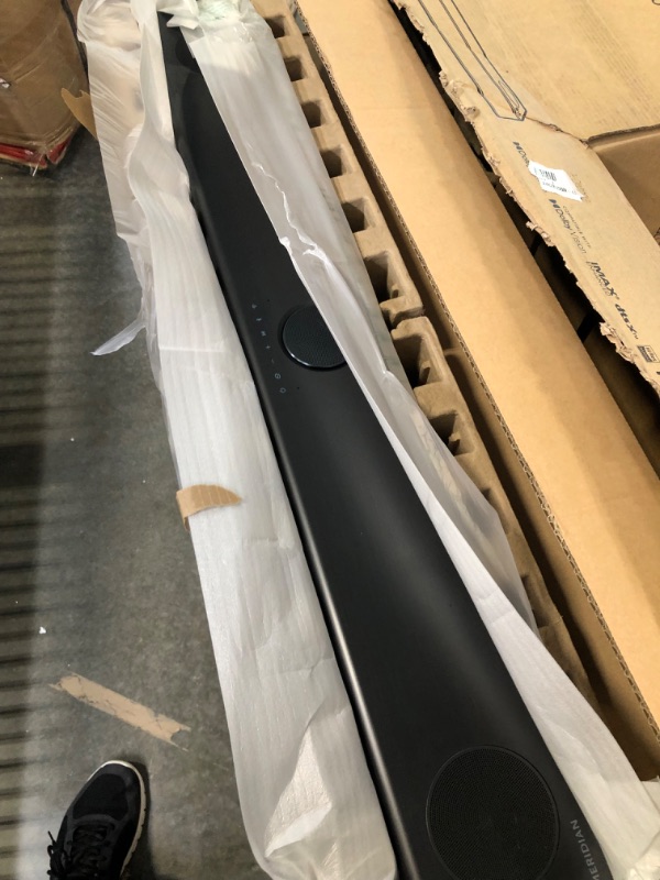 Photo 4 of LG S80QY 3.1.3ch Sound bar with Center Up-Firing, Dolby Atmos DTS:X, Works with Airplay2, Spotify HiFi, Alexa with Wireless Audio Transmitter for TV to Soundbar Wireless Connection S80QY Soundbar w/Wireless Audio Transmitter