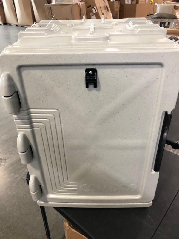 Photo 1 of Cambro UPCS400480 Ultra Camcarrier S-Series Speckled Gray Pan Carrier Case of 1