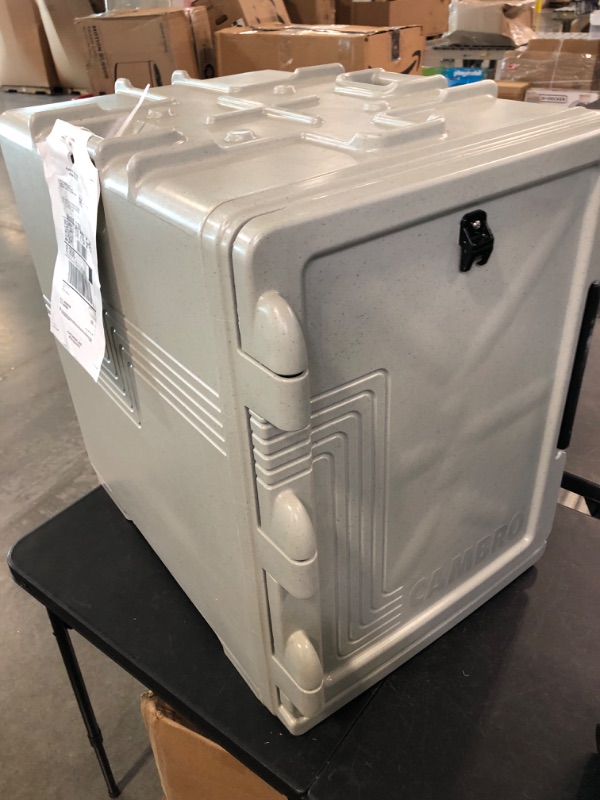 Photo 1 of Cambro UPCS400480 Ultra Camcarrier S-Series Speckled Gray Pan Carrier Case of 1