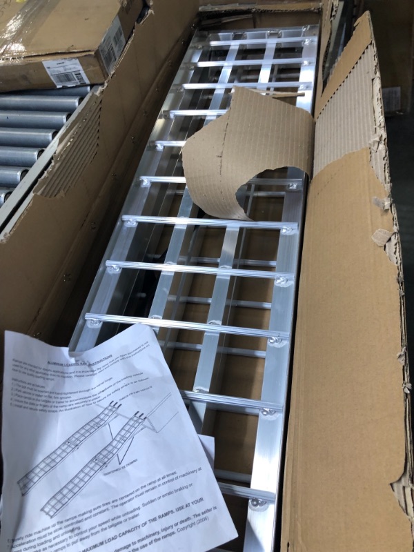 Photo 2 of 3.5 ft aluminum loading ramp 2 pack