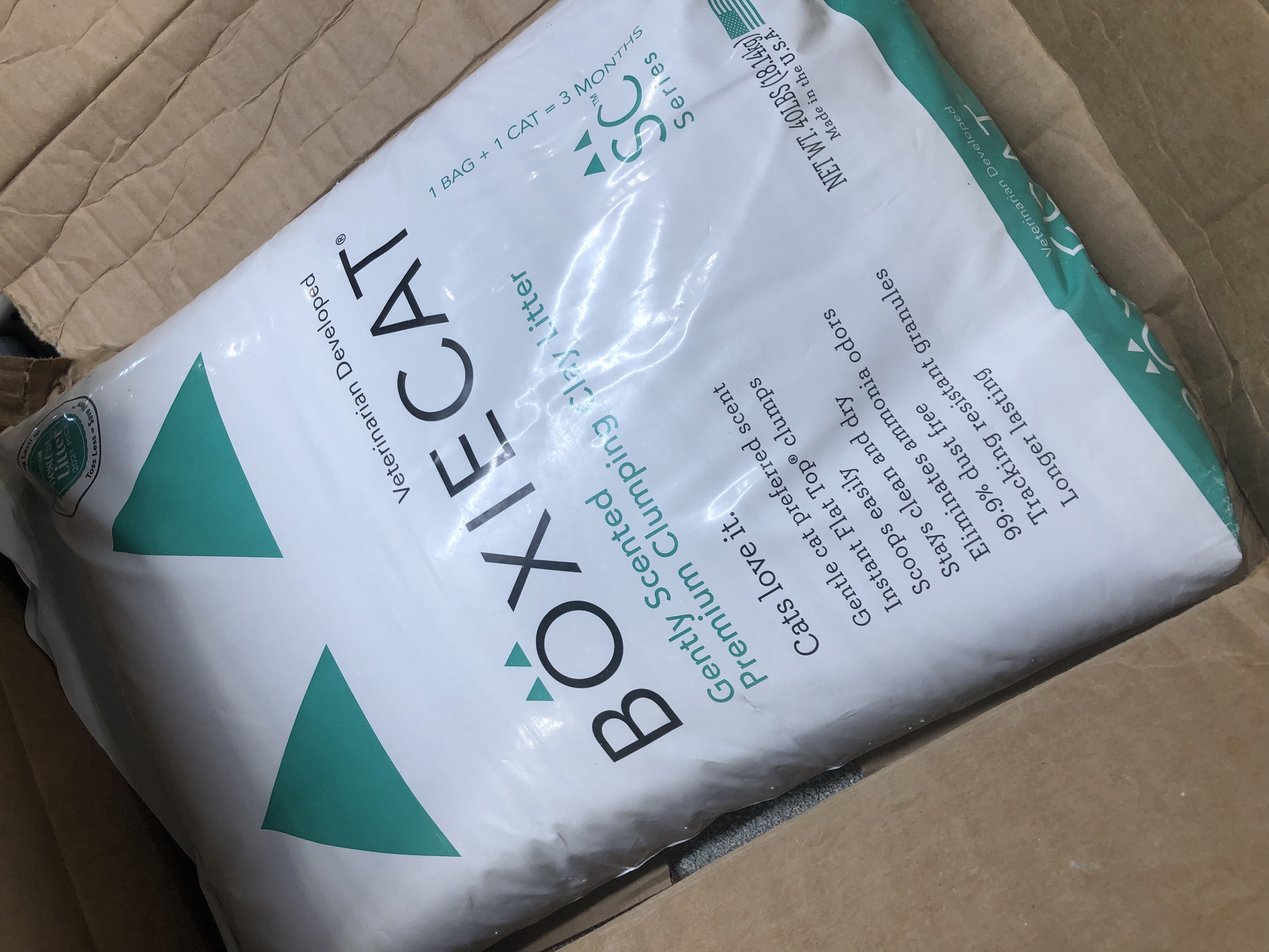 Photo 1 of Boxiecat Gently Scented Premium Clumping Cat Litter - Clay Formula - Ultra Clean Litter Box, Longer Lasting Odor Control, Hard Clumping Litter, 99.9% Dust Free, Green, 40 lb Gently Scented 40 lb