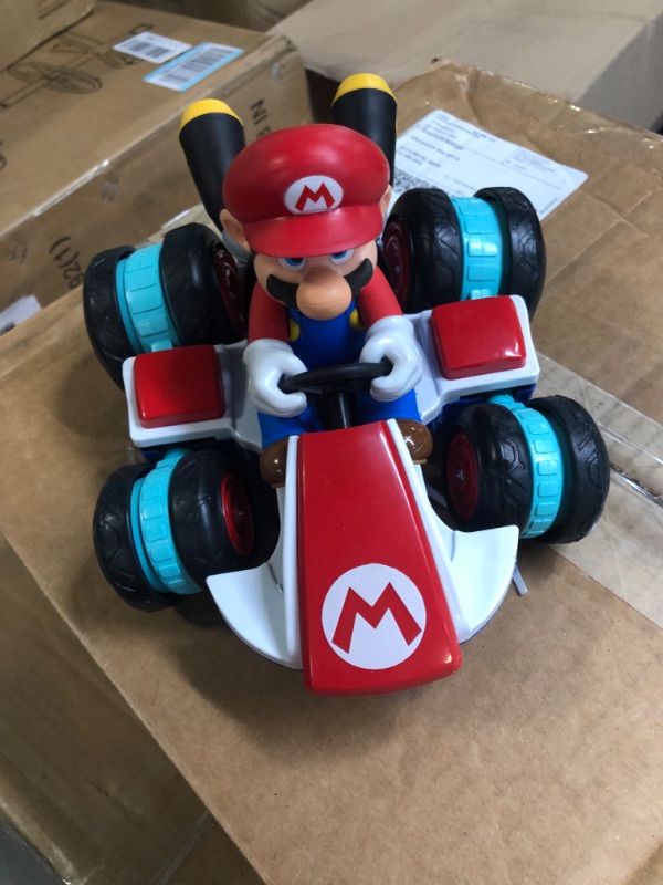 Photo 3 of Super Mario 02497 Nintendo Super Mario Kart 8 Mario Anti-Gravity Mini RC Racer 2.4Ghz