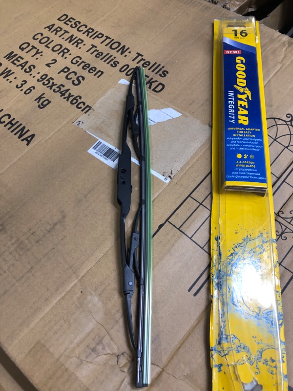 Photo 2 of Goodyear Integrity Windshield Wiper Blade, 16 Inch 16" Single