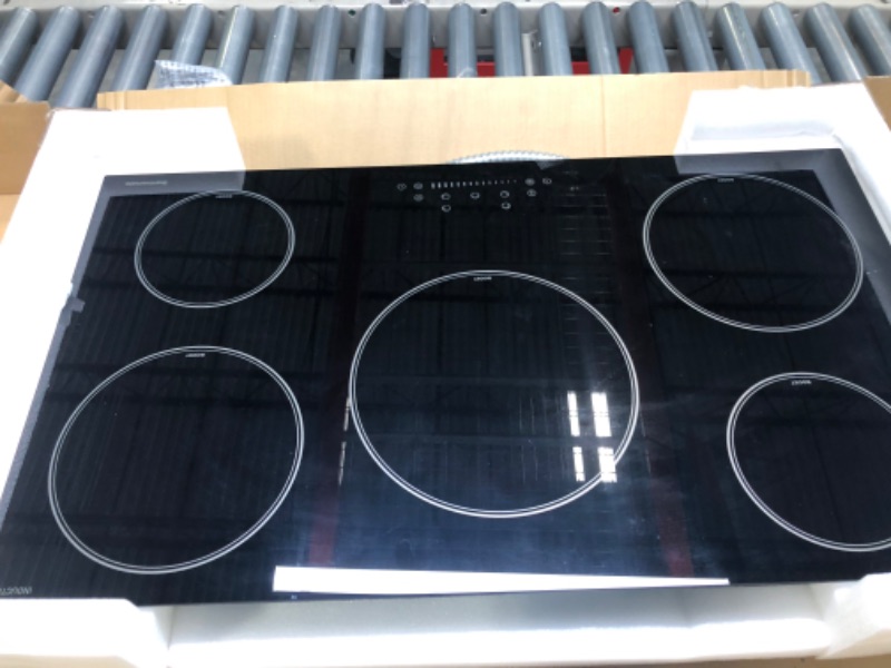 Photo 2 of 36 Inch Induction Cooktop, thermomate Built-in Electric Stove Top, 240V Electric Smoothtop with 5 Boost Burner, 9 Heating Level, Timer, Kid Safety Lock, Keep Warm Function, ETL & FCC Certified 36 INCH -5 ZONES