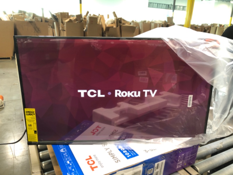 Photo 3 of TCL 32" Class 3-Series Full HD 1080p LED Smart Roku TV - 32S359