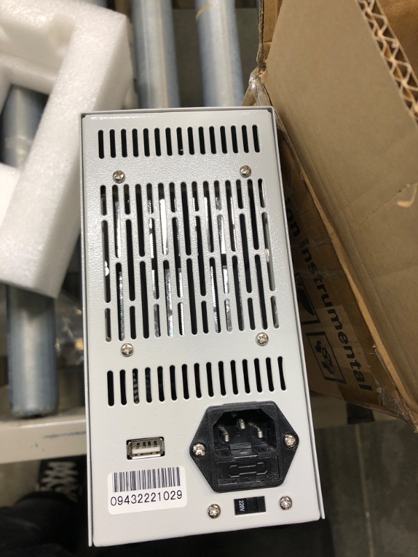 Photo 1 of ET5411 DC Electronic Load Tester, 400W 500V 15A Programmable 1 Channel USB Port Load Tester for Battery Power Supply Switch Charger Testing 400W,0-500V,0-15A
