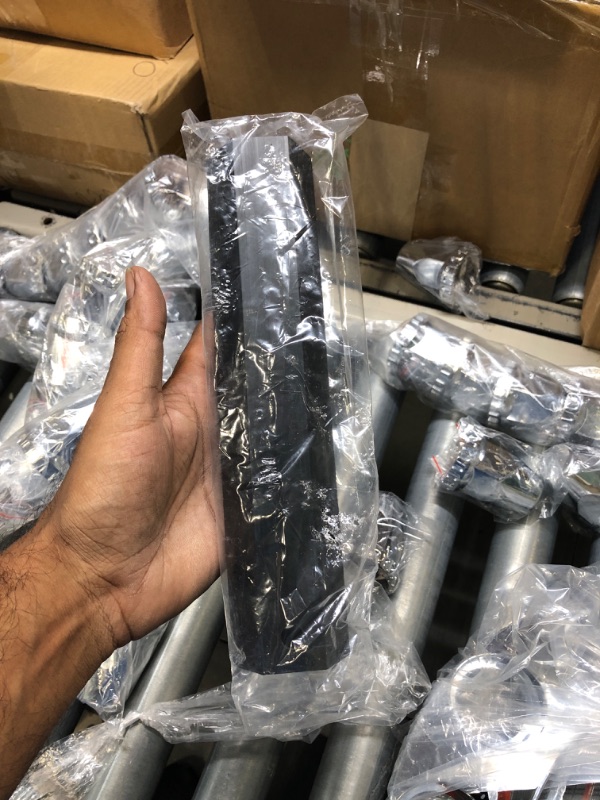 Photo 1 of JIUXI ABS Chrome Plastic Complete Axle Cover Kits with 33mm Thread-on Nut Covers for Semi Trucks in Sets (Standard)