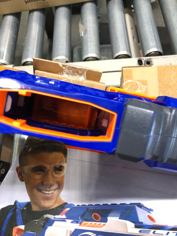 Photo 6 of NERF N-Strike Elite RapidStrike CS-18 blaster

(SCUFFS/SCRATCHES VISIBLE AROUND TOY AS PICTURED. DOES NOT COME WITH MAGAZINE OR AMMO. GUN IS USED!!!!!!)