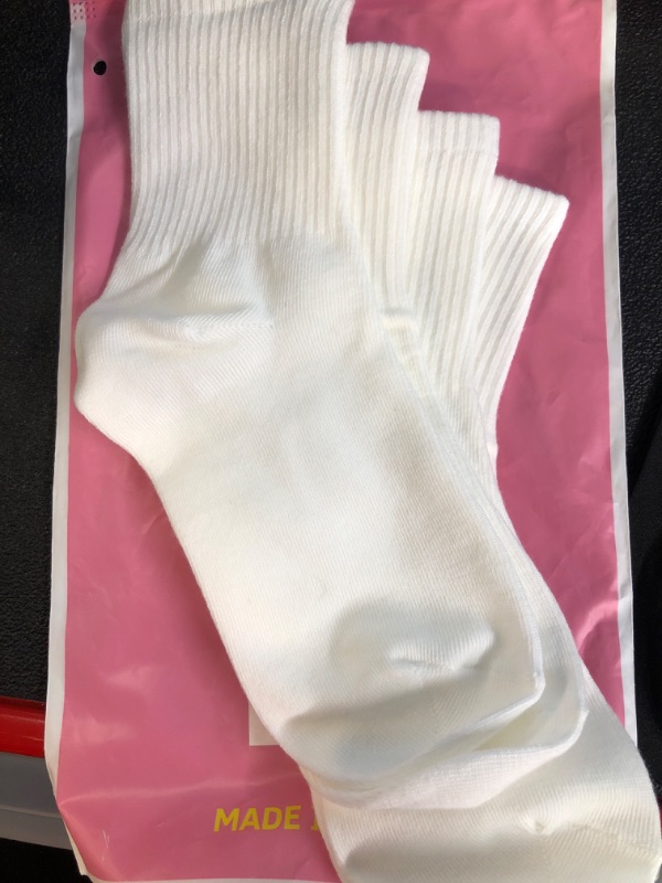 Photo 3 of 2-Pack Womens Crew Lightweight Thin Casual Calf Socks Size (WHITE)