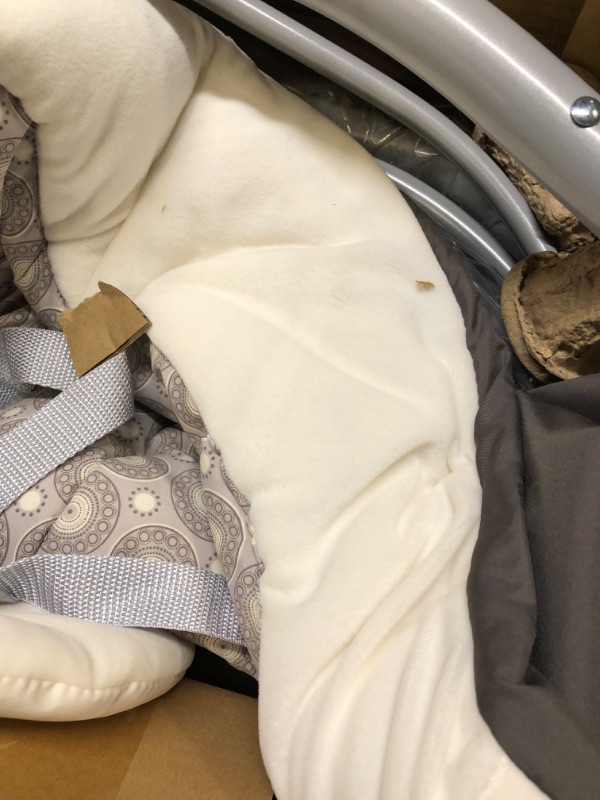 Photo 1 of Graco Simple Sway Abbington Baby Swing