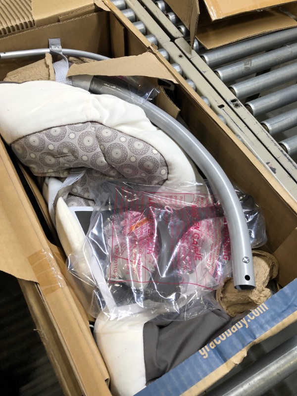 Photo 1 of Graco Simple Sway Abbington Baby Swing