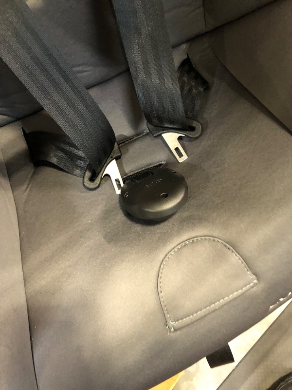 Photo 1 of Cosco Onlook 2-in-1 Convertible Car Seat, Rear-Facing 5-40 pounds and Forward-Facing 22-40 pounds and up to 43 inches, Black Arrows