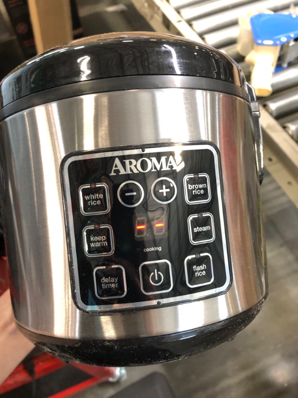 Photo 1 of Aroma Housewares ARC-914SBD Digital Cool-Touch Rice Grain Cooker and Food Steamer, Stainless, Silver, 4-Cup (Uncooked) / 8-Cup (Cooked) Basic