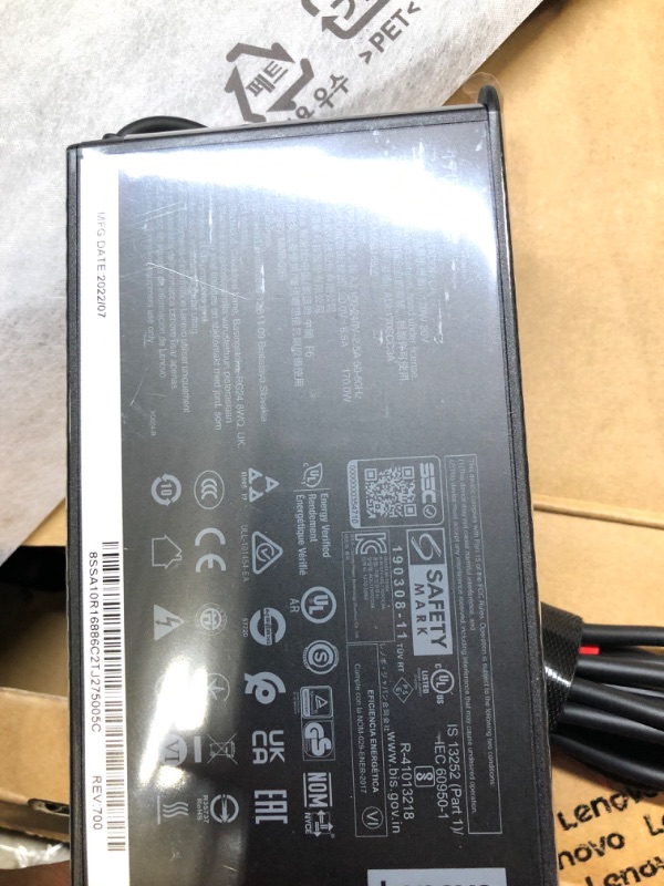 Photo 8 of Lenovo - IdeaPad Gaming 3 with M100 


**TESTED IN WAREHOUSE**