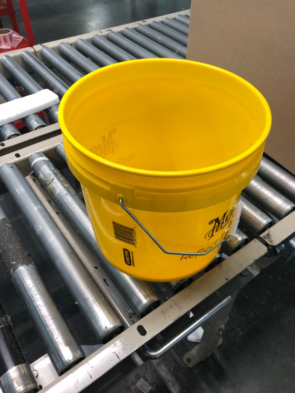 Photo 2 of Meguiar's Yellow Bucket, Car Wash Bucket for Water and Suds - 3.5 Gallon