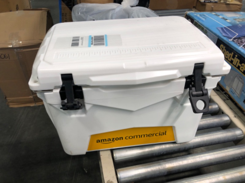 Photo 3 of AmazonCommercial Rotomolded Cooler, 20 Quart, White
Dirty inside