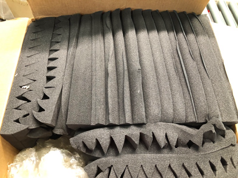 Photo 1 of Auralex 2 Inches Studiofoam Wedgies 1 X1 FootAcoustic Panel 24-Pack - Charcoal
