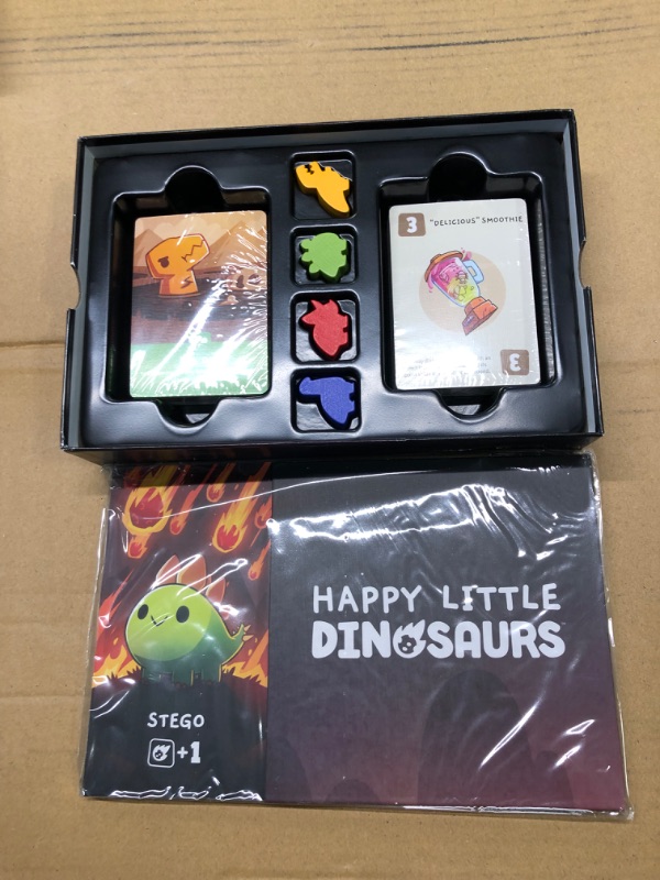 Photo 3 of TeeTurtle Happy Little Dinosaurs Base Game Multicolor